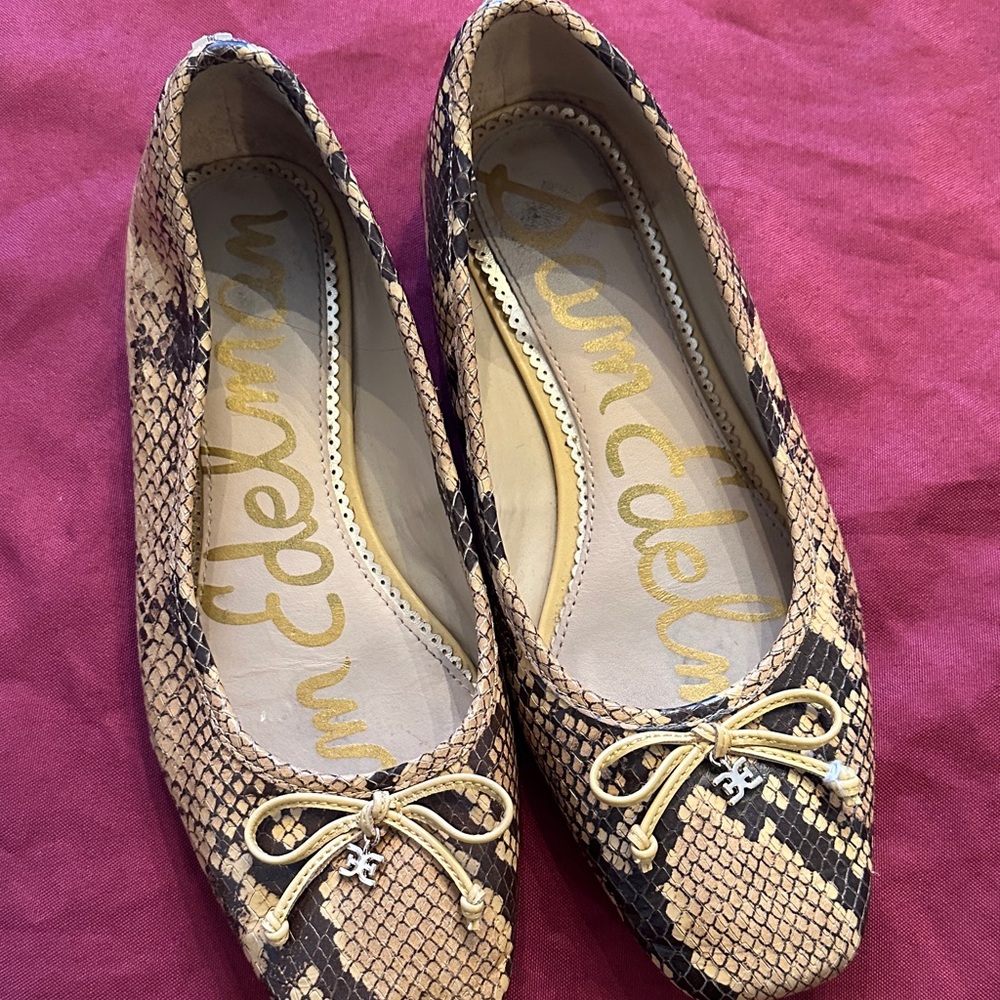 Sam Edelman Tan and Black Snake Print Flats